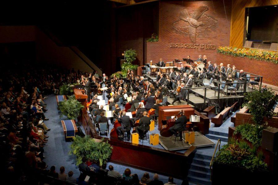The CSO performed its annual free concert to an enthusiastically vocal crowd.