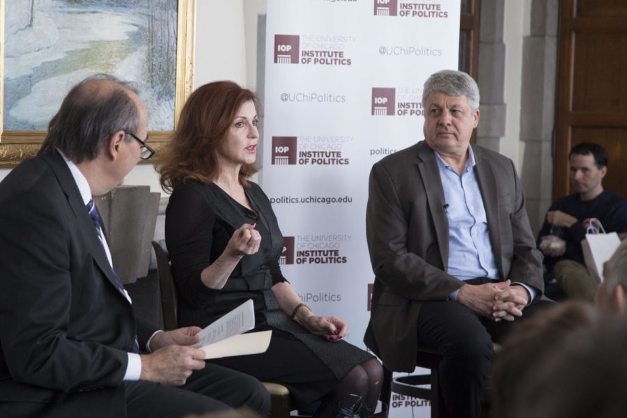 New York Times columnist Maureen Dowd in conversation with David Axelrod and Carl Hulse, the chief Washington correspondent for the Times.