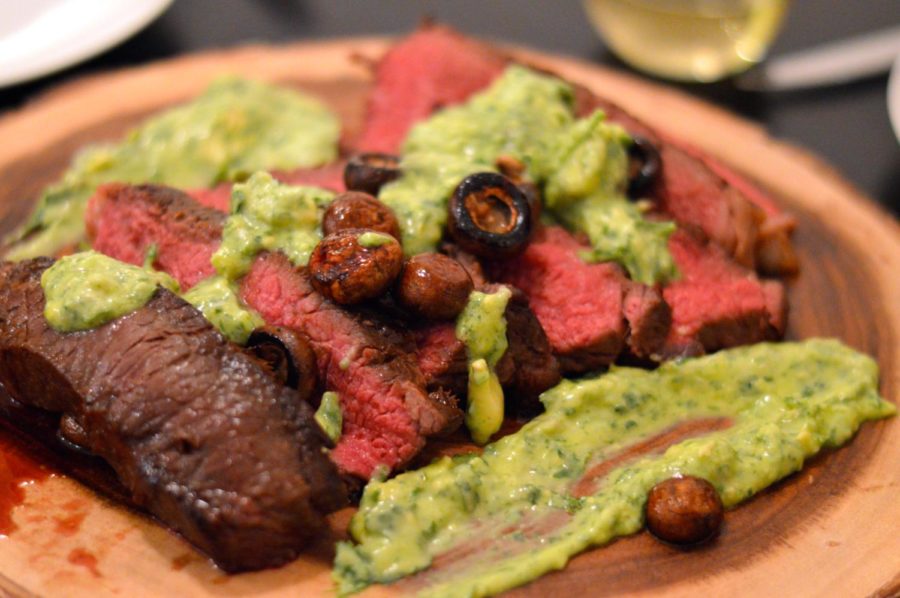 New+York+strip+steak+garnished+with+cremini+mushrooms+and+guacamole%2C+from+Nous+02%2F13%2F16