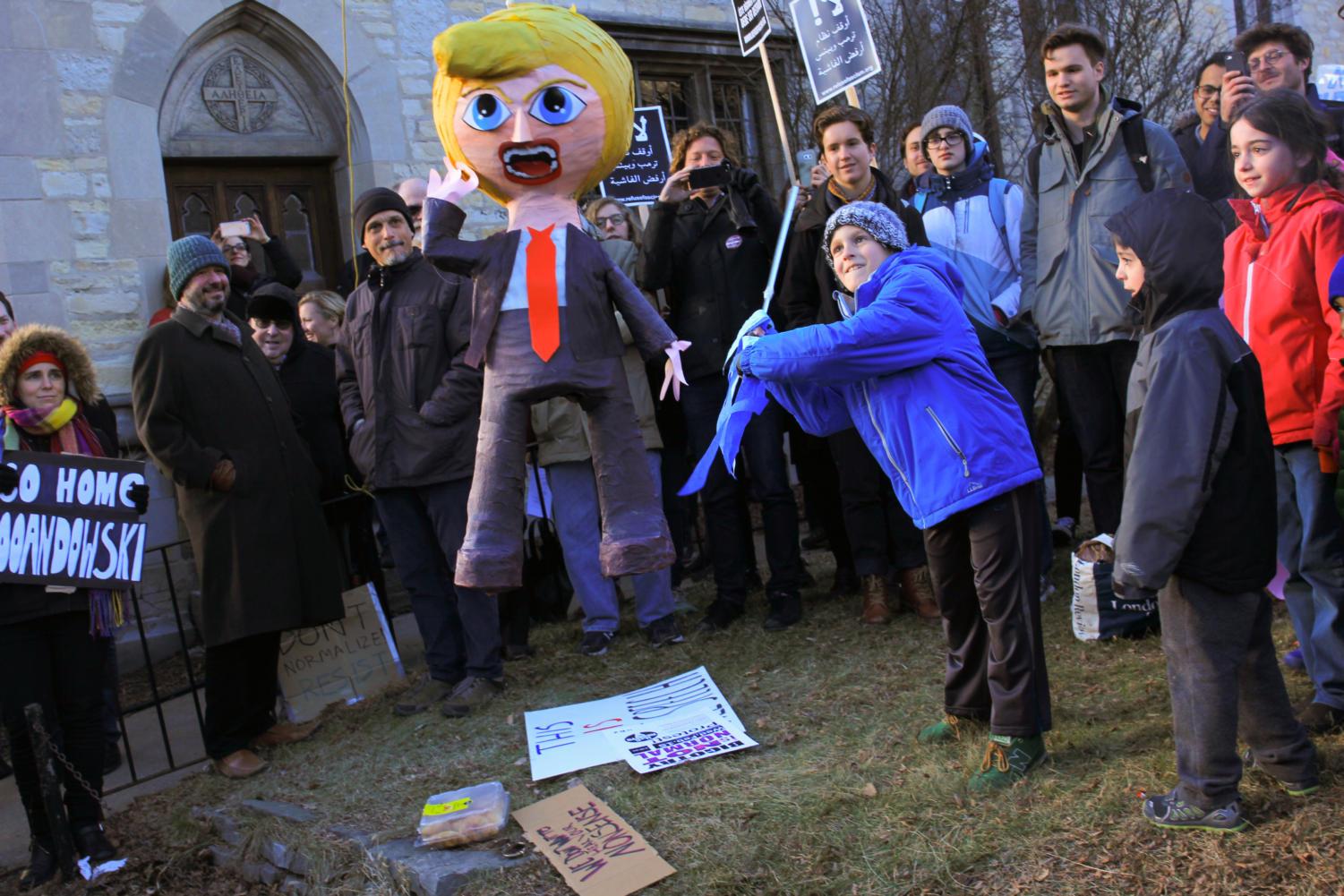 U of C Community Protests Outside Lewandowski Event; “Combative ...