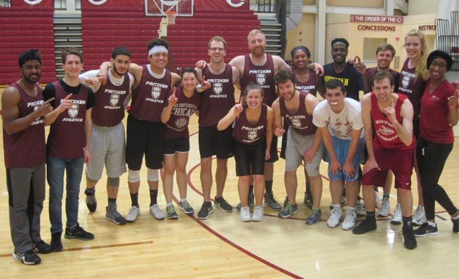 Med+students+celebrate+an+intramural+basketball+win.