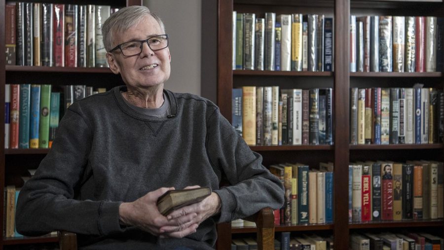 Bob Connors has amassed a collection of 400 rare volumes, which he has donated to the University of Chicago Librarys Special Collections Research Center.