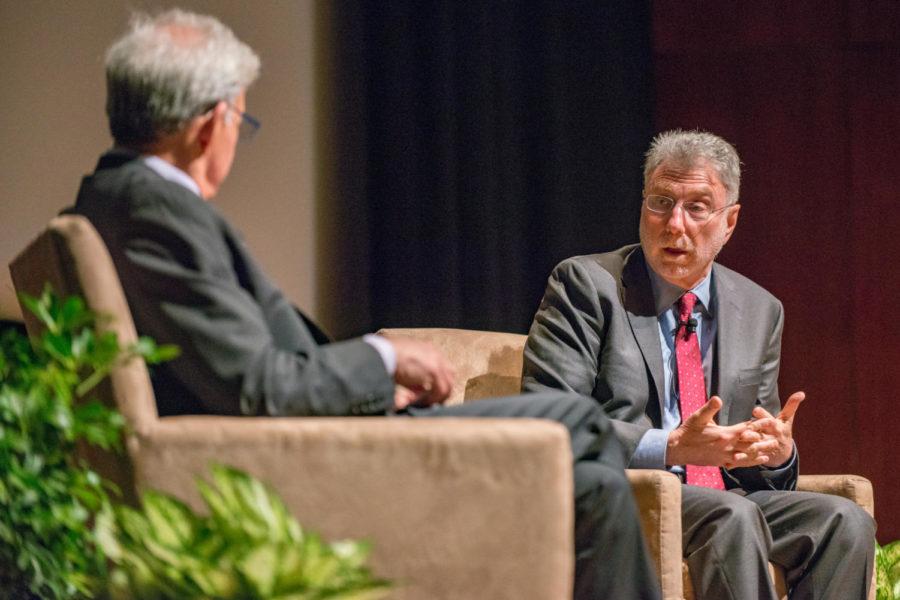 Martin Baron of the Washington Post talks with Professor Geoffrey Stone at an IOP event.