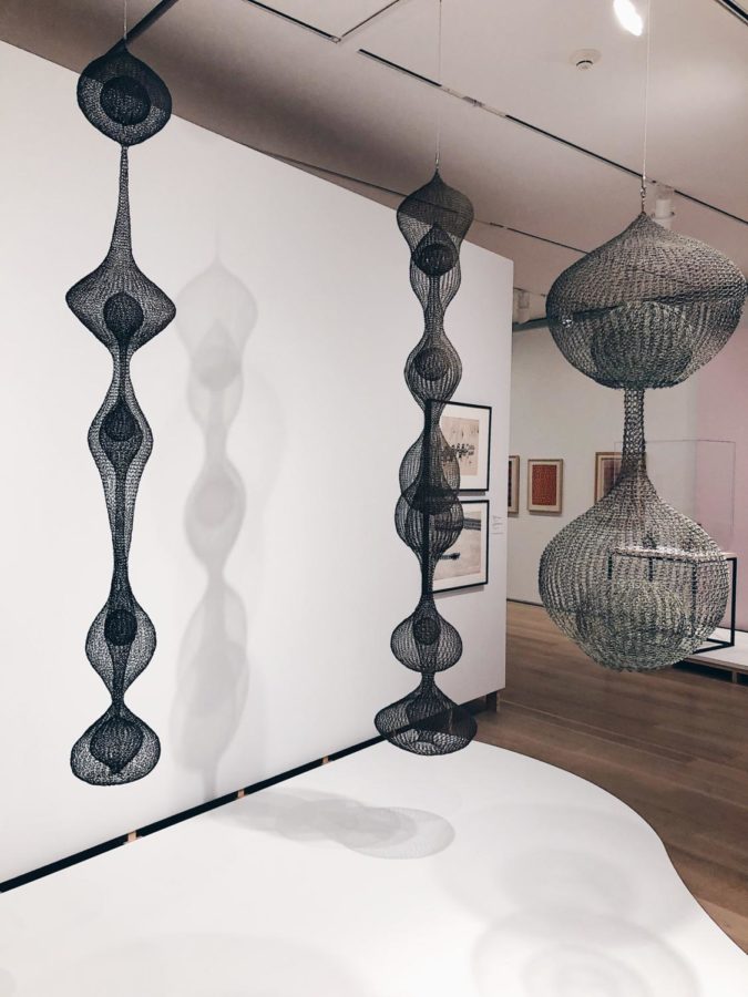 Ruth Asawas famous looped-wire sculptures, currently on display at the Art Institute of Chicago.