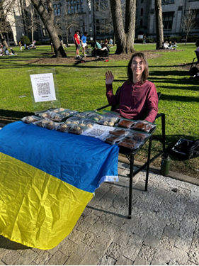 First-Year Sells Desserts to Benefit Ukraine