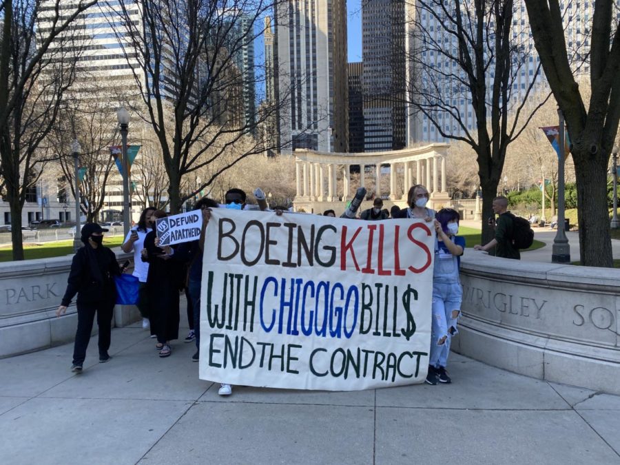 In Millennium Park, #CareNotCops Stands in Solidarity Against Boeing