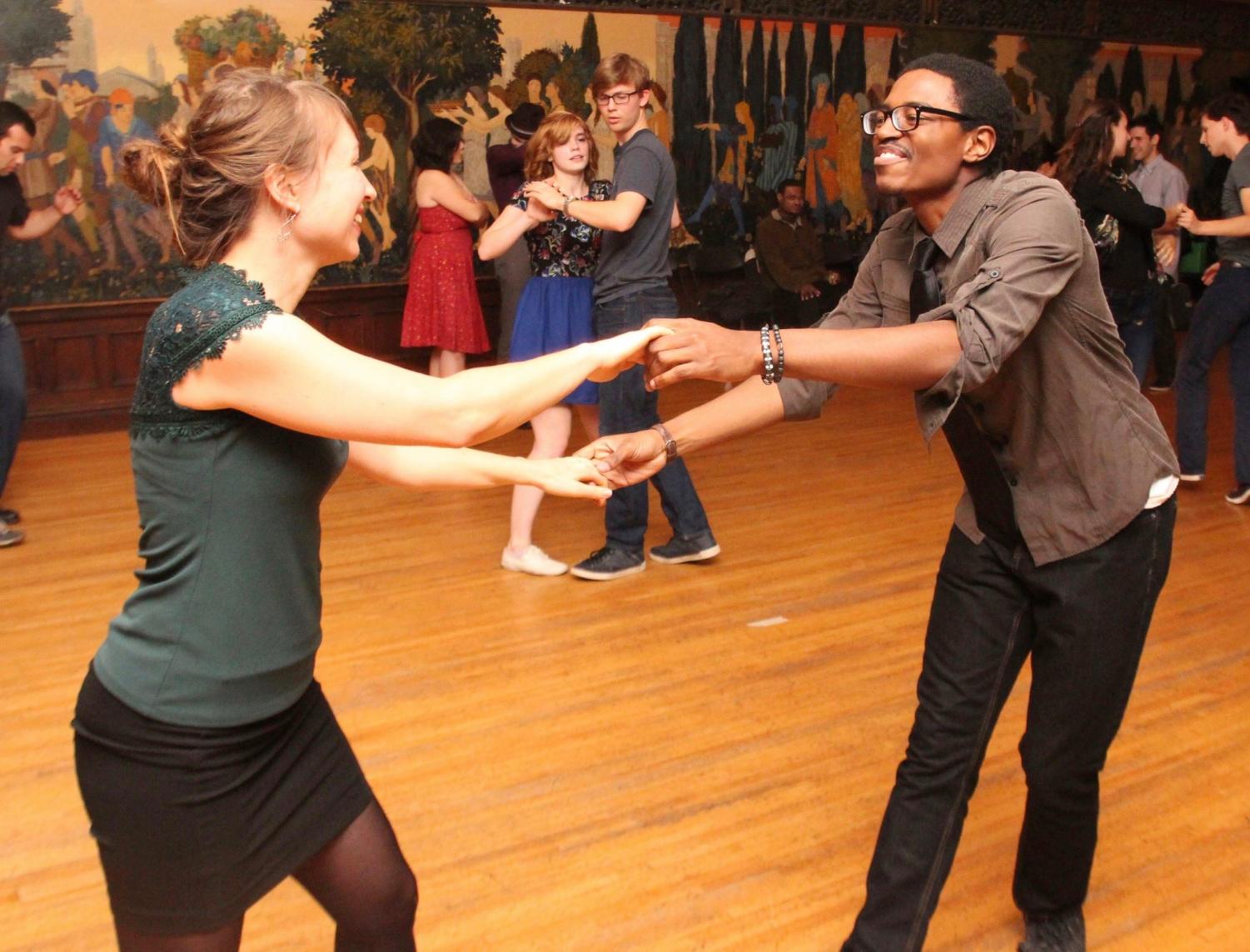 Swing dancers in Ida Noyes.