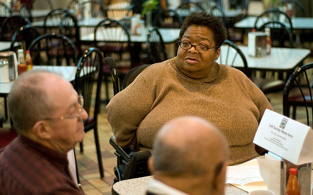 Carlos Drazen, a member of the Hyde Park Caf Society, engages in a conversation with fellow members Bill Browning and Leo Herzenberg at the Society's weekly Thursday meeting in Valois Cafeteria. The Caf Society seeks to bring about greater media literacy and more informed citizens through weekly discussions stimulated by current issues.