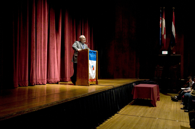 Nobel Prize winner Joseph Stiglitz speaks about his new book on the economic crisis, Freefall, in the International House on Thursday night.