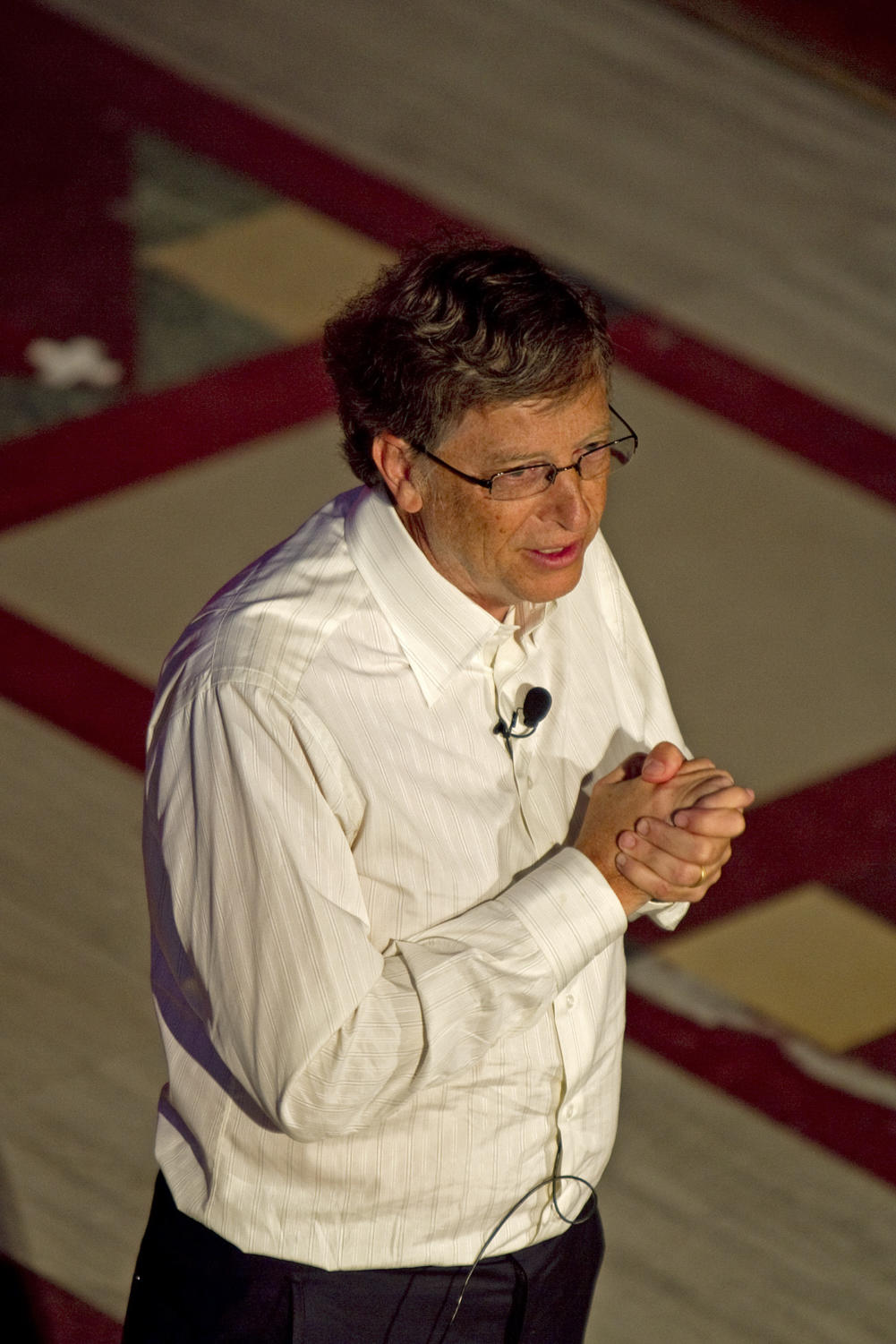 Bill Gates spoke about some of the world's most important problems last Tuesday night at Rockefeller Chapel. The University of Chicago was his first stop on his College Tour 2010.
