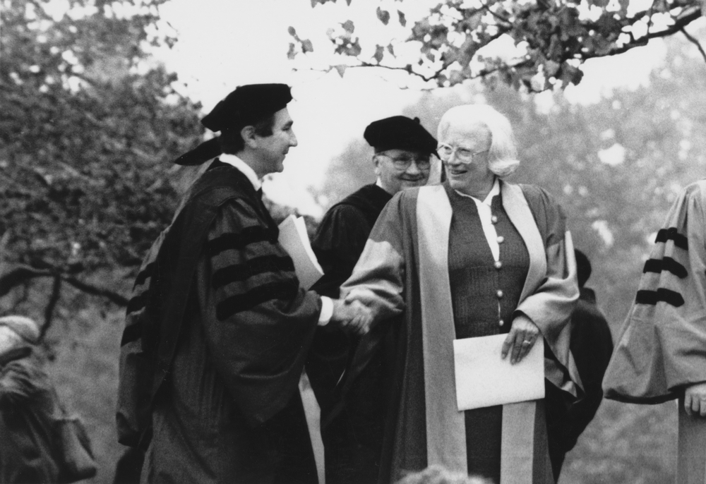 Hugo Sonnenschein, incoming president of the University of Chicago, shaking hands with outgoing president Hanna Gray. | ca. 1993