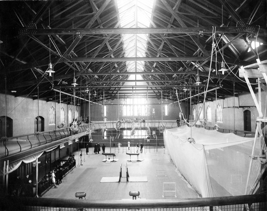 Bartlett Gymnasium in 1904
