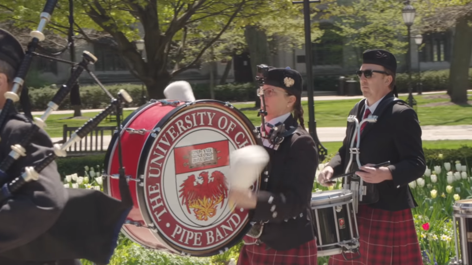 The Convocation Procession, which was previously recorded, featured trumpets, bagpipes, and drums.