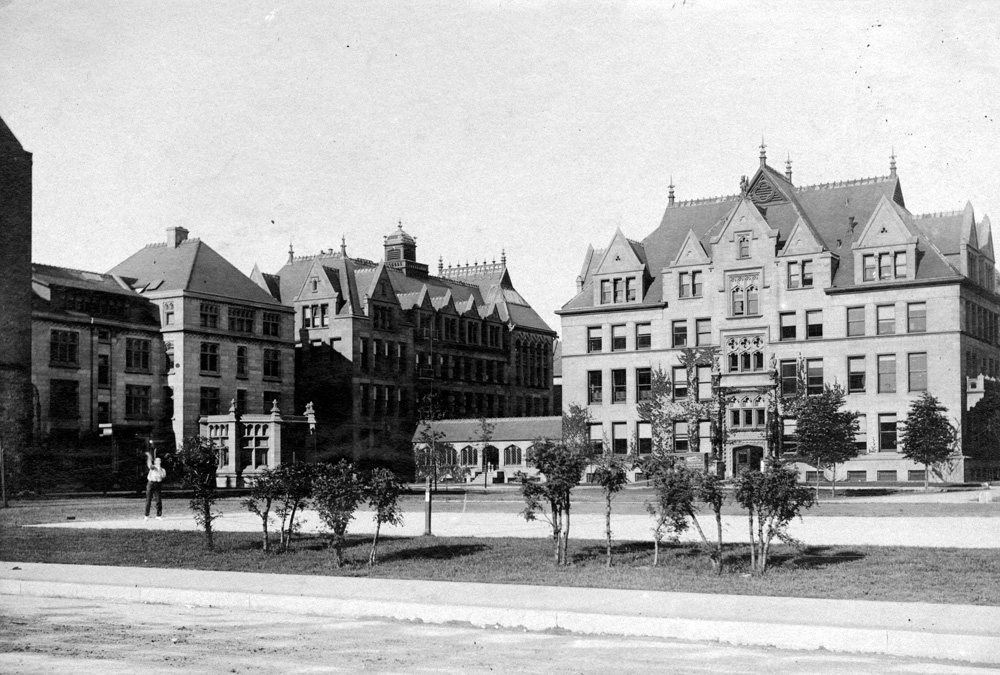An early photo of Hitchcock Court.
