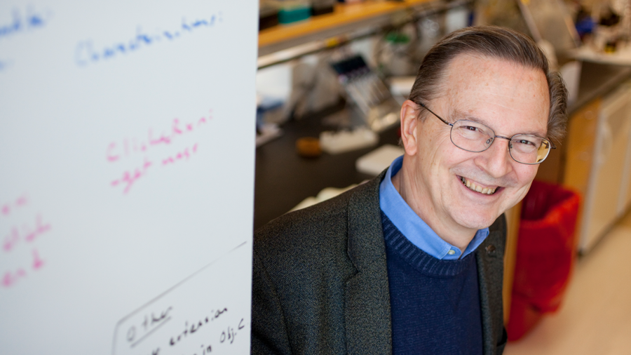 Nobel-Winning Biochemist Jack Szostak Joins UChicago Faculty