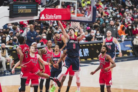 Midseason Mark Sees Bulls Underperforming Amid Locker Room Drama