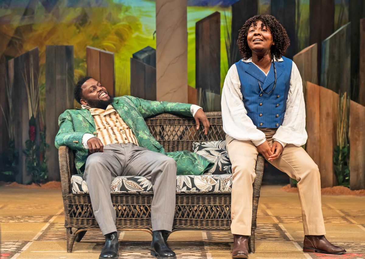 Viola (Jaeda LaVonne) and Duke Orsino (Yao Dogbe) in Twelfth Night. Photo by Liz Lauren for the Chicago Shakespeare Company. 