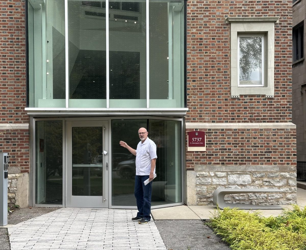 Tom Ginsburg stands in front of the Forum for Free Inquiry’s new headquarters at 5737 South University Avenue.